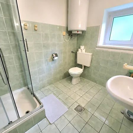 Star - Ivanka Apartamento