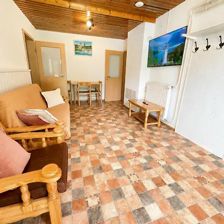 Star - Ivanka Apartamento
